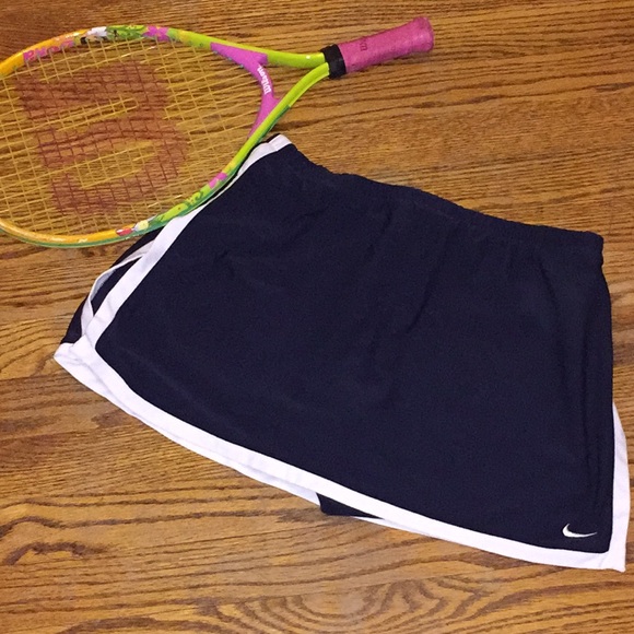Nike Dresses & Skirts - Nike tennis skirt